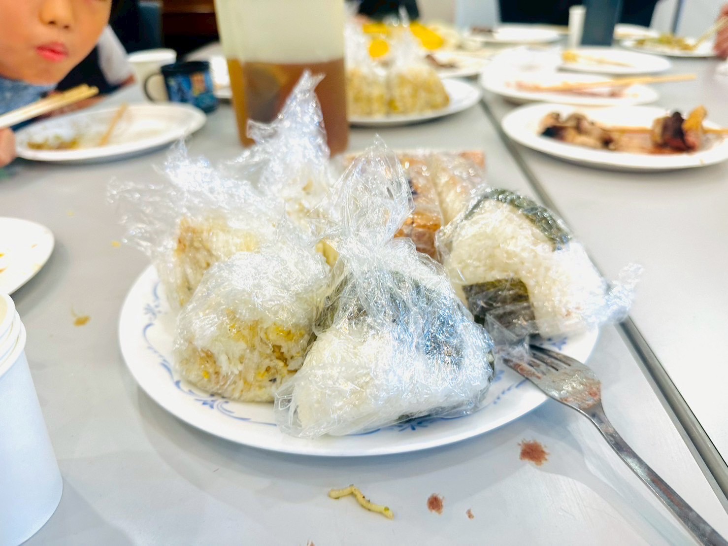 食事会のおにぎり
